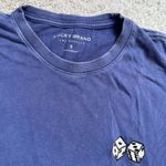 Lucky Brand  graphic tee Photo 1