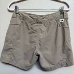 The North Face The‎  Hiking Shorts Stow Pocket Activewear Outdoor Womens Size 2 Photo 3