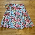 Valerie Stevens  floral skirt Photo 1