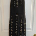 Boutique Black & Gold Midi Dress Photo 0