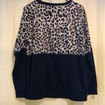 🔹4 for $30 C+D+M Navy and Leopard Lightweight Sweatshirt, size XL Blue Photo 3