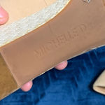 Women's Michelle D Beige Heels Size 8.5M White Photo 5