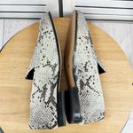 Vince Camuto  Jendaya2 Snake Animal‎ Print Slip On Loafer Ivory Black Size 9.5 Photo 3