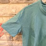 Old Navy  Teal Short Sleeve Everyday Tee Medium Photo 2