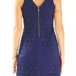 Lilly Pulitzer Daisy Laser Cut Scuba Dress Sz XS Navy Preppy Resort Country Club Photo 2