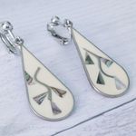 Vintage Clip On Earrings Cream Enamel & Inlayed Abalone Alpaca Mexico Photo 10