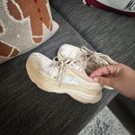 Hoka  Shoes Women’s Photo 1