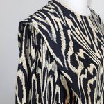 Who What Wear  Cream and Black Graphic Print Blouse with Full Sleeves Size Small Photo 4