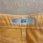 Topshop - Moto Mom Jeans in Yellow Orange Photo 2