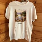 Fruit of the Loom VINTAGE WHITE COLORFUL RHODE ISLAND FOREST LAKE SCENE GRAPHIC TEE Photo 0