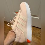 Adidas  SI Andridge 
Womens Sneakers size 6.5 Photo 5