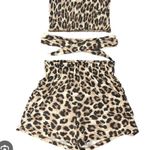 Zenana Outfitters 3 Piece Set size Large, very soft, paper bag shorts, tube top NWOT Photo 0