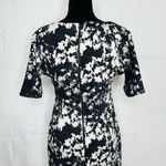 Vince Camuto Dress Womens Size S Black White Floral Short Sleeve Sheath Stretch Photo 7
