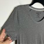 Toad & co windmere t Photo 1