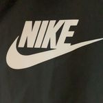Nike windbreaker zip up jacket Photo 1