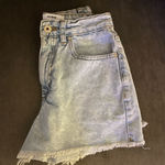 Cotton On  Mom Jean High Rise Light Wash Blue Jean Shorts Frayed Hem Casual Photo 5