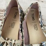 Toms BUTTERFLY COMFORT SLIP ON SHOES Photo 6