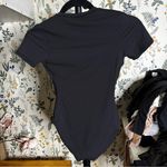 SKIMS FITS EVERYBODY T-SHIRT BODYSUIT | ONYX - ONYX NWT brief size M Photo 4