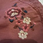 EXPRESS  Mid-Rise Floral Embroidered Shorts Photo 3