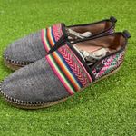 Women’s Inkkas Slip Ons SZ 8 Southwest Aztec Pattern Espadrille EUC summertime Gray Photo 4