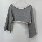 Alo Yoga  Cropped Barre Shoulder Coverup in Heather Gray size medium Photo 3