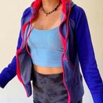 Champion semi fitted zip up hooded active jacket size small Photo 3