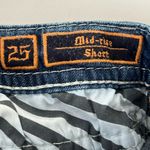 Rock Revival Julee mid rise shorts medium wash 25 Photo 4