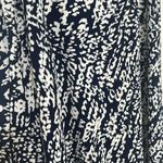 SIGNATURE BY ROBBIE BEE | Short Sleeve Abstract Animal Print A Photo 4