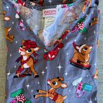 Never Worn: Rudolf / holiday themed nurse shirt Size 2X Photo 3