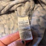 Old Navy Women’s Cropped Cowl Neck Gray/ Blue Print Fleece Size Small Photo 7