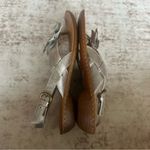 Born Kalani Silver Leather Big Flower Thong Slingback Sandals Womens Sz 9 Photo 7