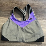 Nike Cross Back Athletic Workout Sports Bra w/Mesh Size Medium Photo 0