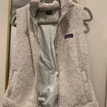 Patagonia gray furry  vest Photo 0