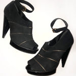 Topshop  7.5 gold & Black ankle strap heels Photo 0