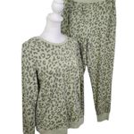 D&Co Active Green Leopard Print Lounge Set Size XS XXS Green Matching Set Photo 0