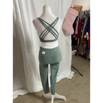 Victoria's Secret Women's Set Green Sports Bra M & Leggings Size 2 Photo 1