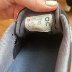 Women’s On Running Cloud 5 Lifestyle Shoes Black Size 9 Photo 4