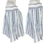 Love Shack Fancy Daisy Off the Shoulder Crop Top
Blouse Size XS Pom Pom Hem Photo 8