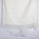 Ohh la la Cream Lace Top Size Small Cap Sleeve Split Back Photo 3