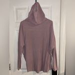 Tahari Pullover Hooded Ling Sleeve Shirt Size L Photo 3
