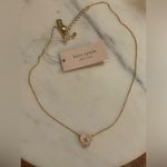 Kate Spade NWT -  - Pansy Flower Disco Mother of Pearl Necklace W/ Jewel Photo 12
