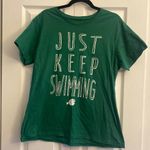  x Pixar Just Keep‎ Swimming green graphic tee men’s size L Disney Parks Photo 0