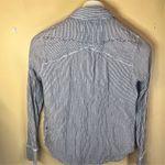 Free People  Women's Striped Snap Close Blouse Denim Blue Long Sleeve‎ Size Small Photo 5