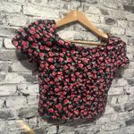Divided EUC By H&M Black Base Pink Floral Crop Top Size Small Photo 3