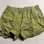 Madewell Pull-On Shorts in Khaki Olive Green Size XSmall Cotton Blend Pockets Photo 3