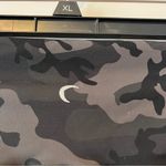 Zyia Forest Camo Luxe Capri Leggings Size 6/8 Photo 1