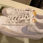 Nike Blazer Low Shoes Photo 0