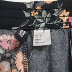 H&M Divided Black Floral Pants Sz 8 Photo 6