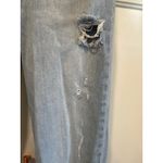 Carly Jean Los Angeles Carly Jean LA Women's Light Wash Distressed Denim Jeans Chrissy Leg 5 Photo 3