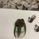 Handmade Hand Crafted Pin Brooch & Non Pierced Screw On Earrings Set Green /Red Photo 1